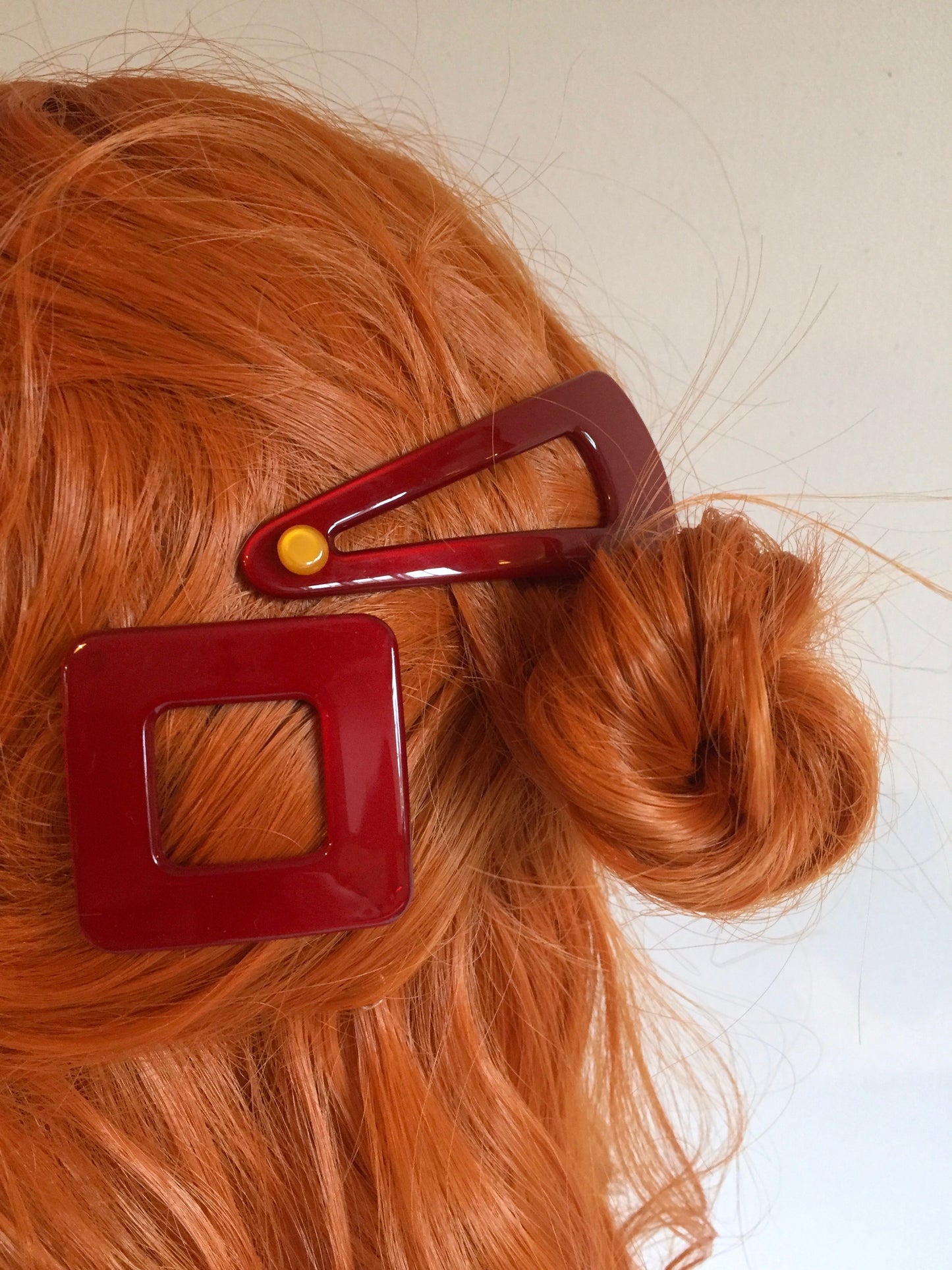 Naples Hairclip - Wine