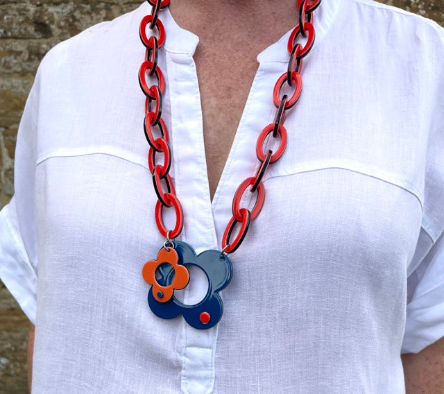 Hanover necklace - Dark blue