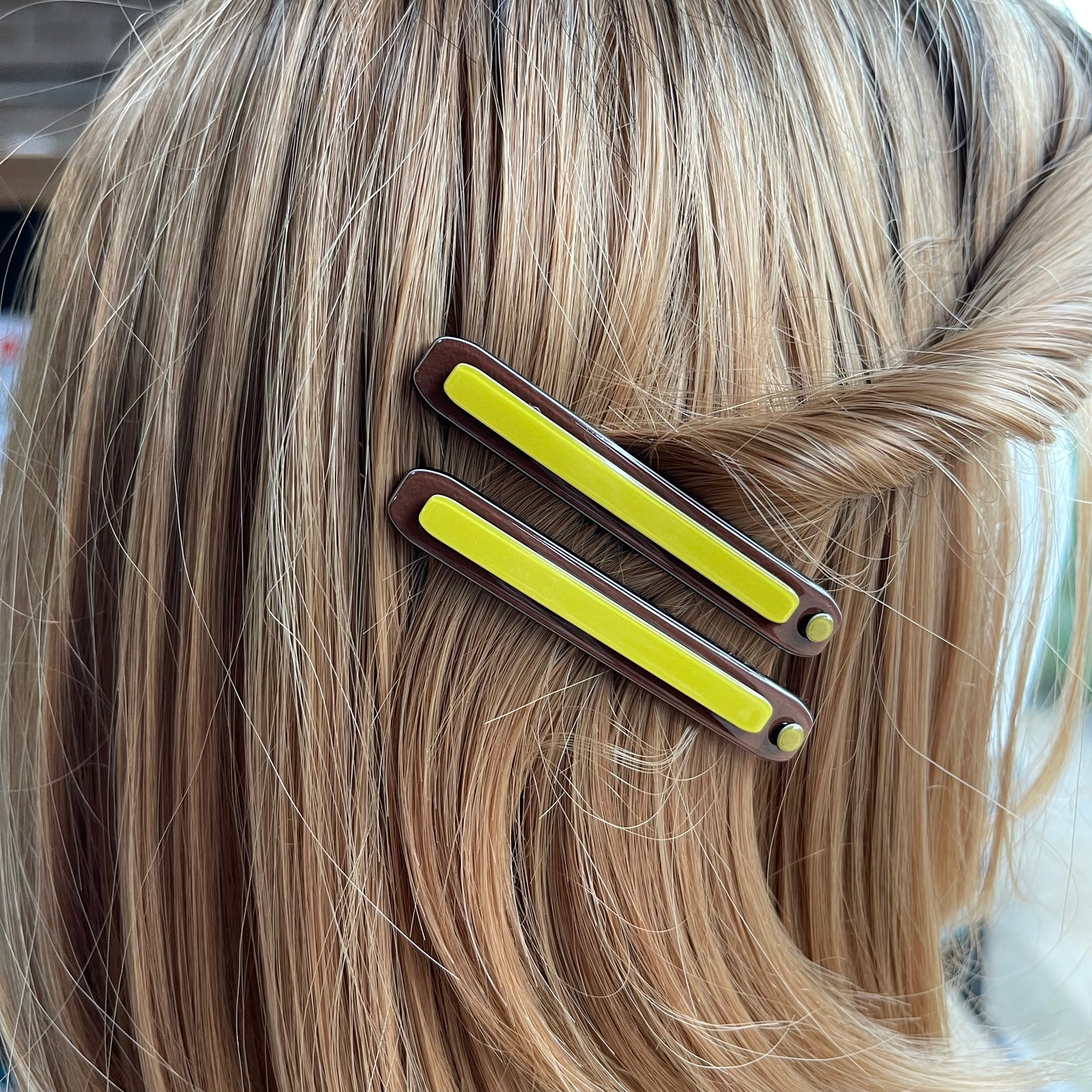 Genoa hair clip - Brown